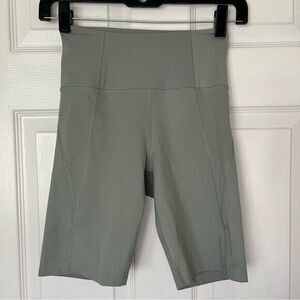 Girlfriend Collective Green High Rise Biker Shorts - Women XS